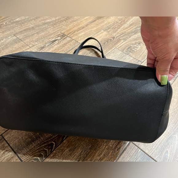 Micheal Kors large black leather shoulder tote bag - Picture 5 of 16